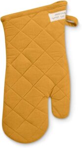 Full Circle Kind Collection, Plant-Dyed Organic Cotton Oven Mitt, Turmeric 